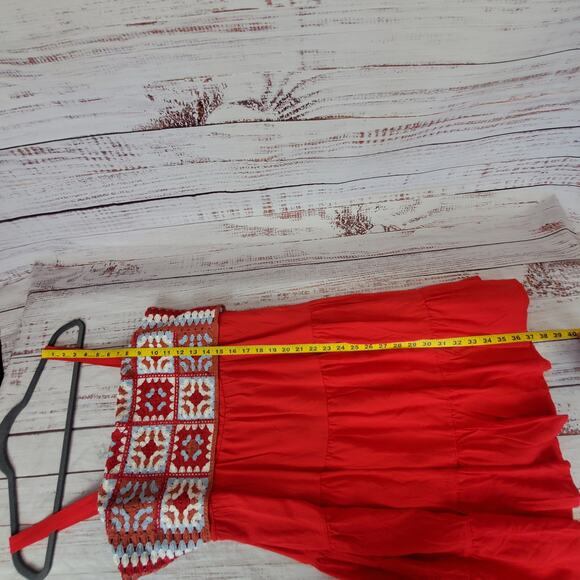New York & Company L Cottage Ruffle Tier Dress Red Multi Crochet Top Flare Skirt - Picture 15 of 16